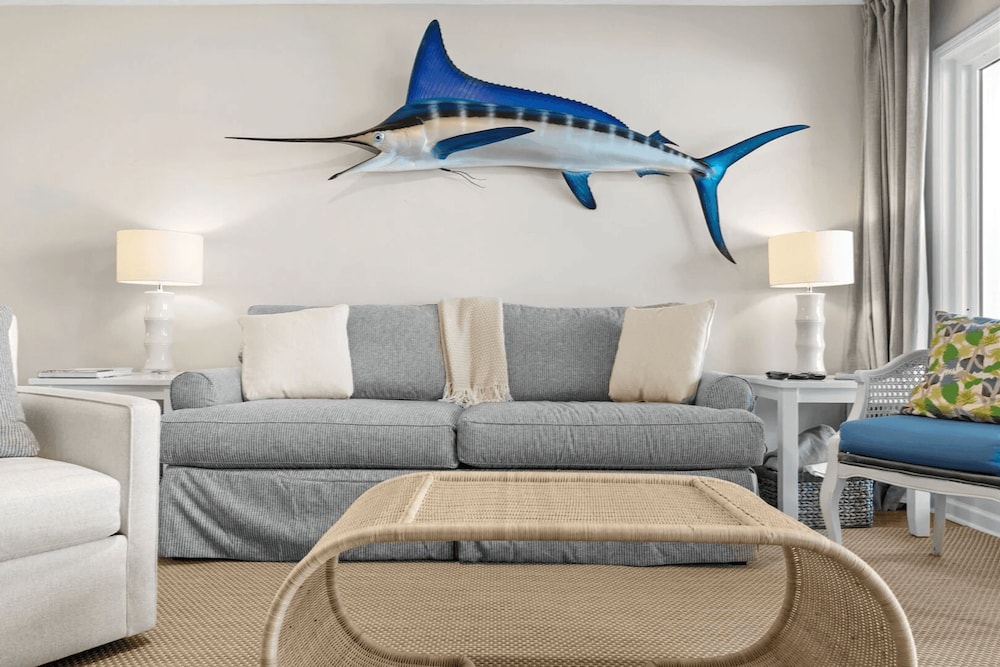 Blue Marlin by Avantstay Beachfront w Views Pool Access Beach Chairs