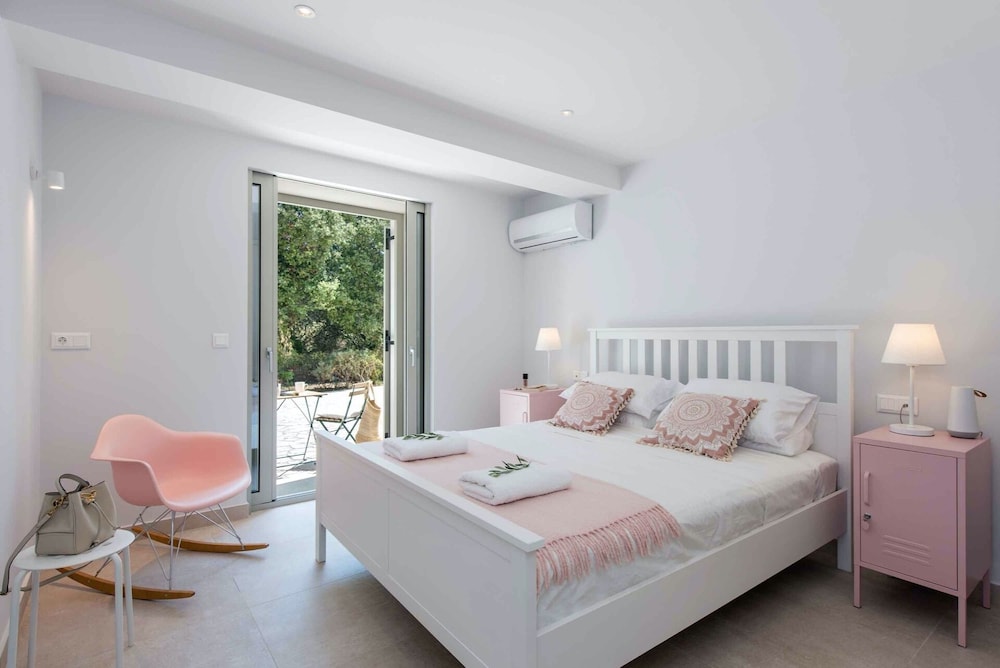 Villa Helonaki view 4