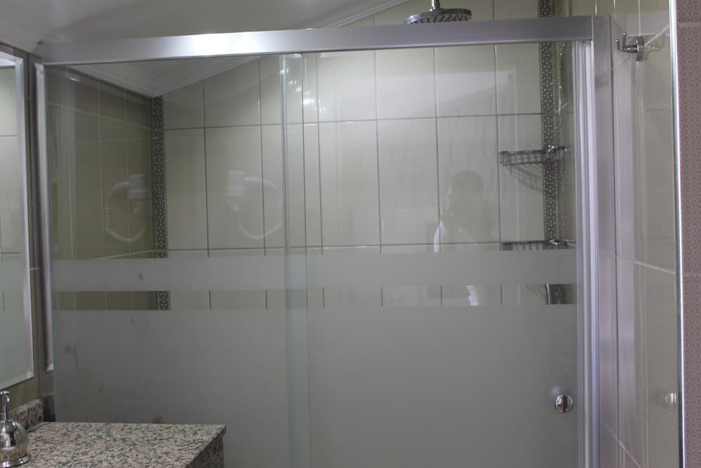 Ida Hotel - Image 45