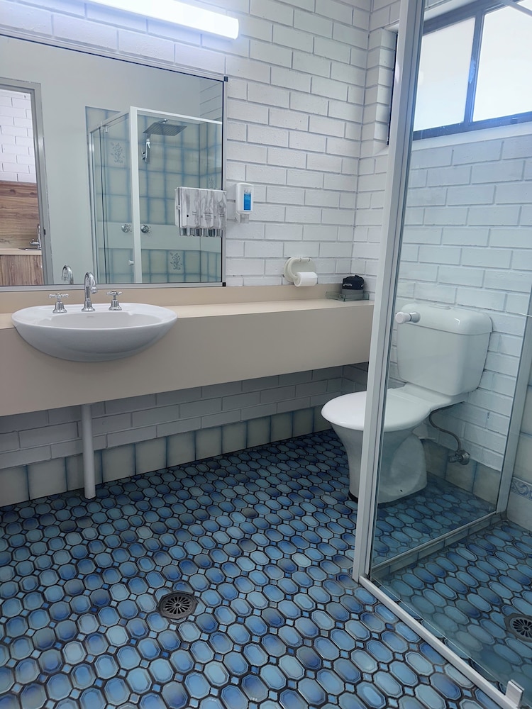 Albury Garden Court Motel