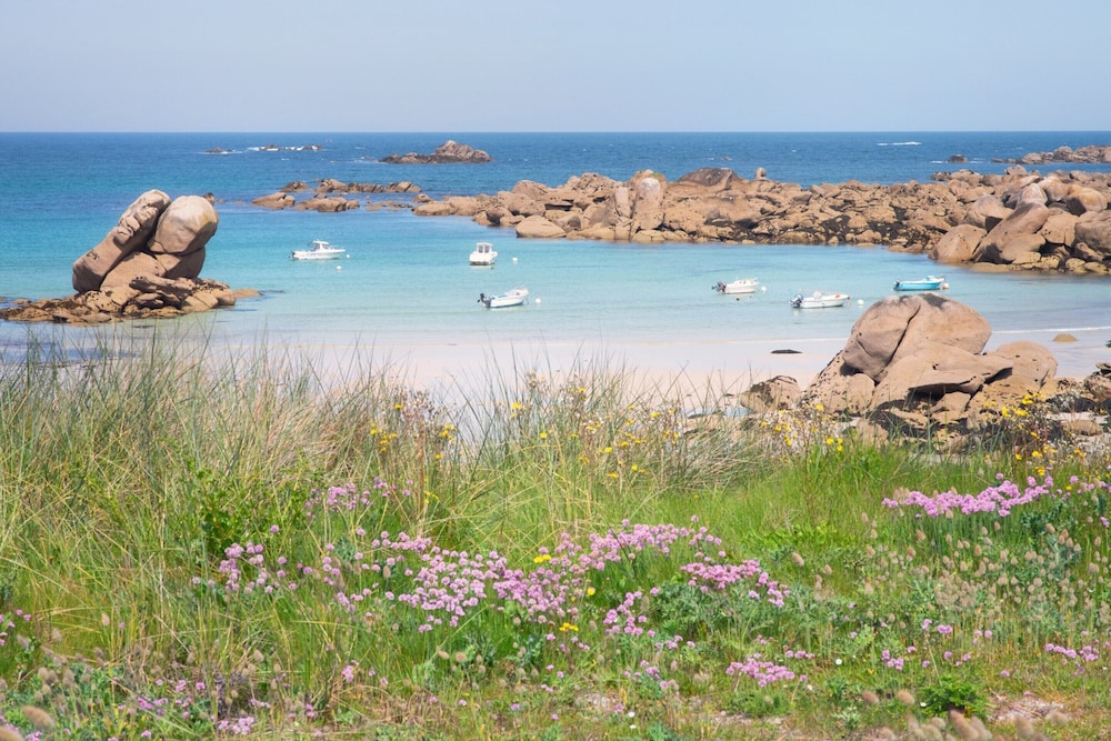 Apartment in Porspoder Near Plage du Bourg