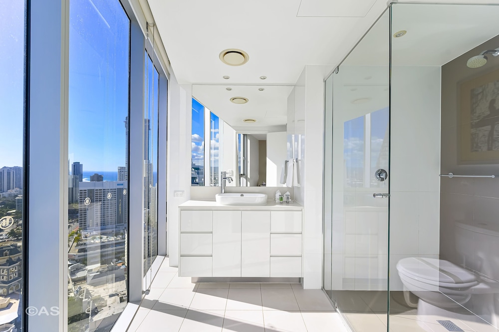 H Residences - Apartment Stay Private