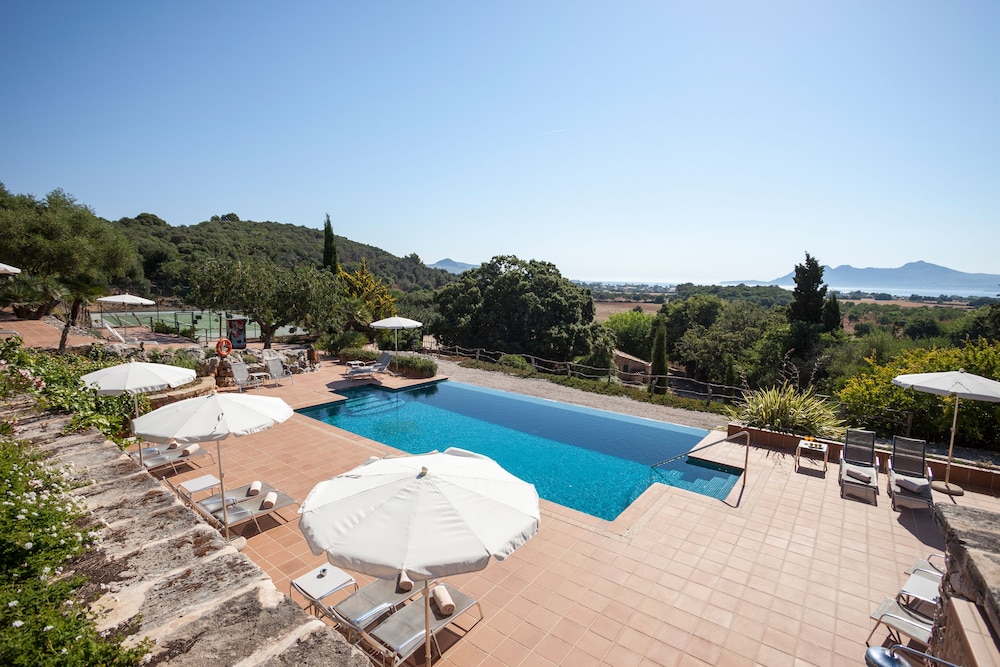 Pollensa Vacations - Hotel Llenaire - Property Image 4