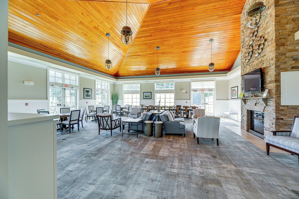 Communal Pools, 6 Mi to Bethany Beach! Family Home