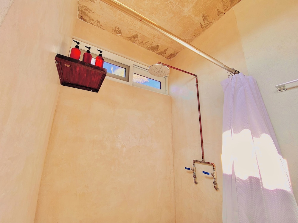 Perro Surfero Hotel Boutique - Todos Santos, BCS