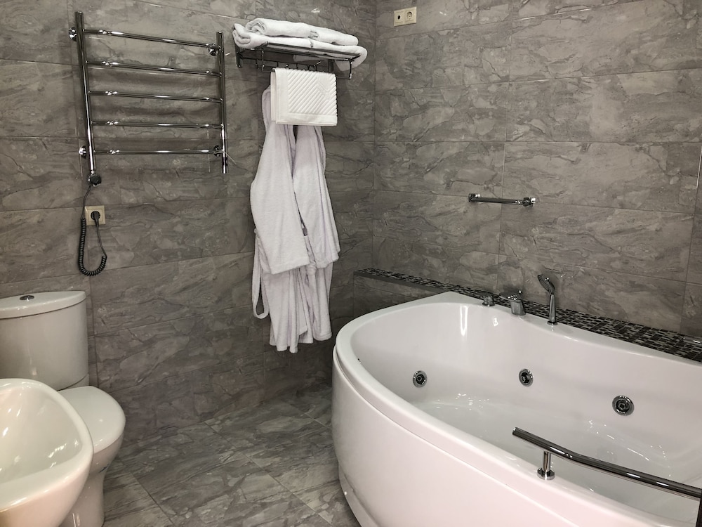 Hotel ARAVANA