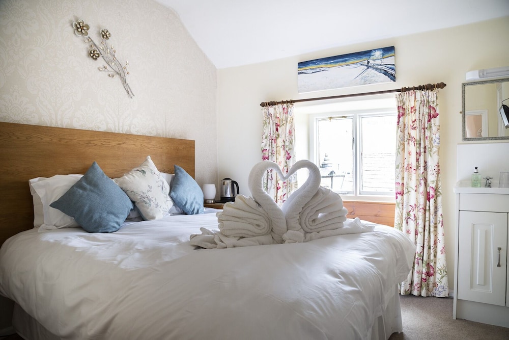 Hope Valley Vacations - The Cheshire Cheese Inn - Property Image 22