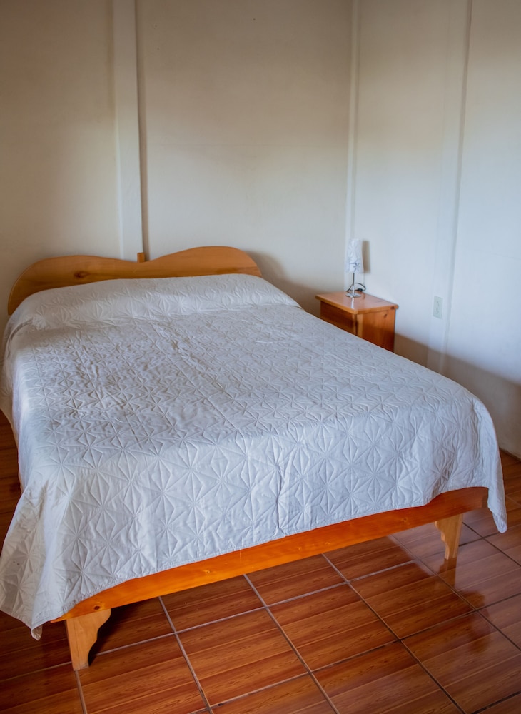 Cabinas las Manzanas Bed y Breakfast view 5