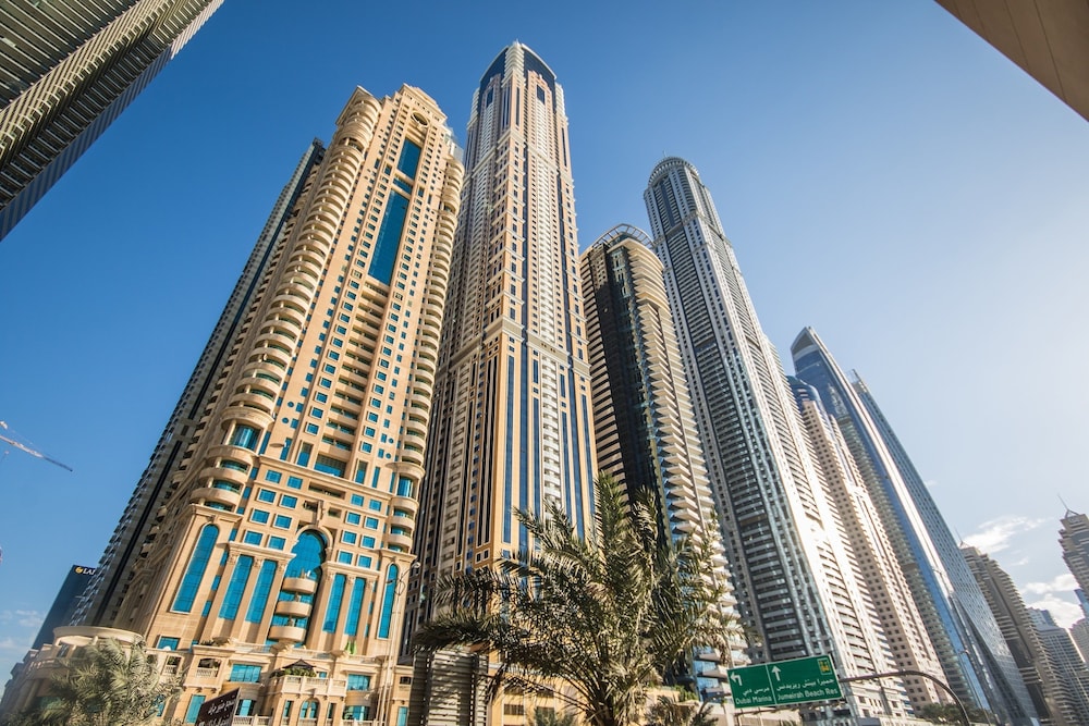 58th Floor Apartment with Dream Sea View