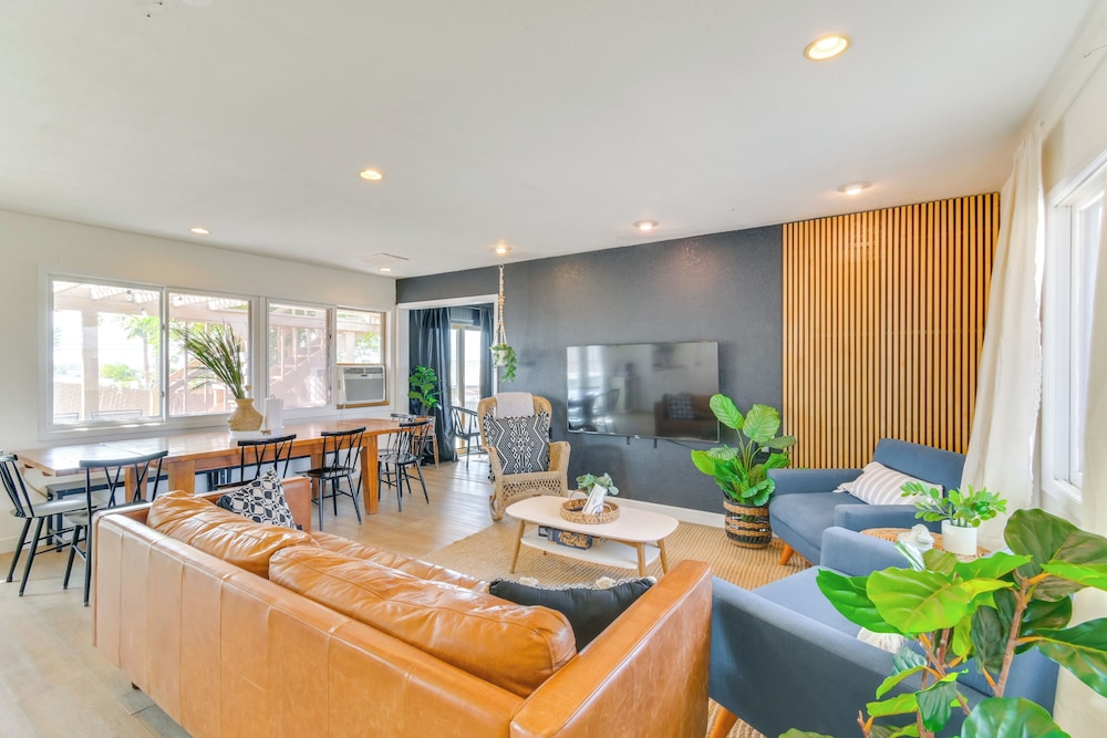 Water Views & Close to Beach: Home in Lake Havasu