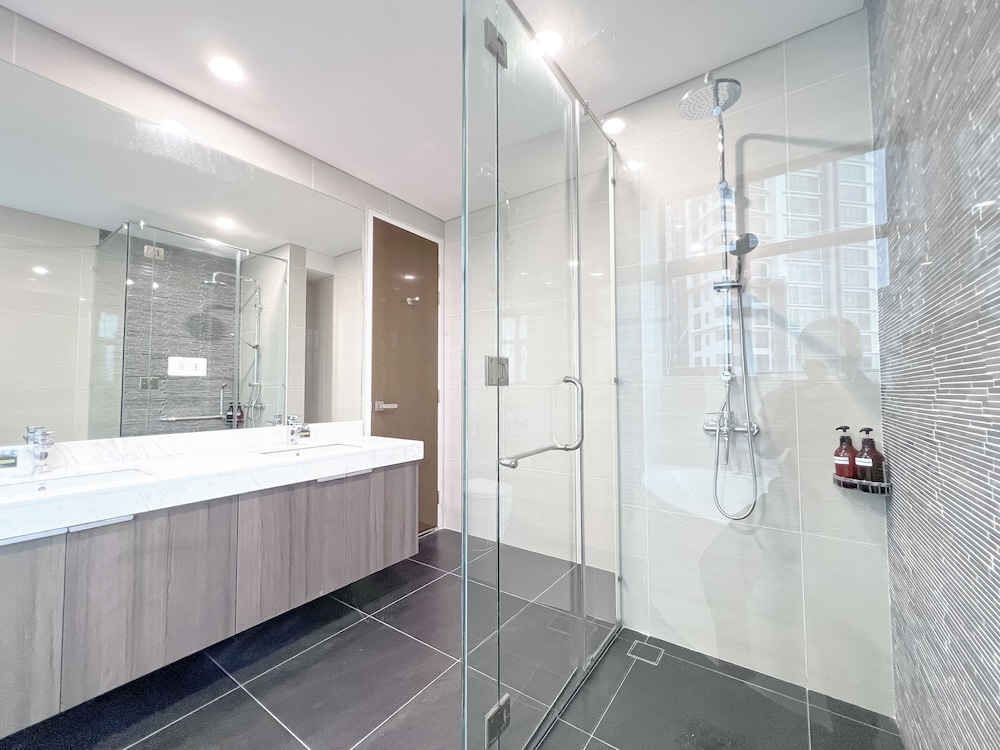 D'Rapport Residences By Manhattan Group