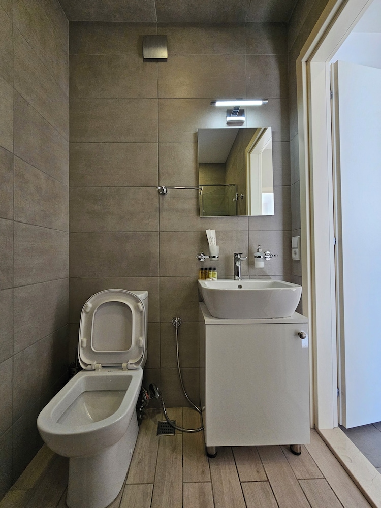 Archi chavchavadze one bedroom