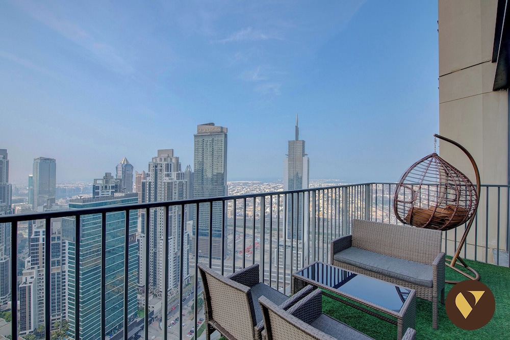 Vogue 43rd Floor Boulevard Heights