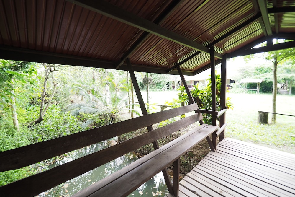 Phu Resort