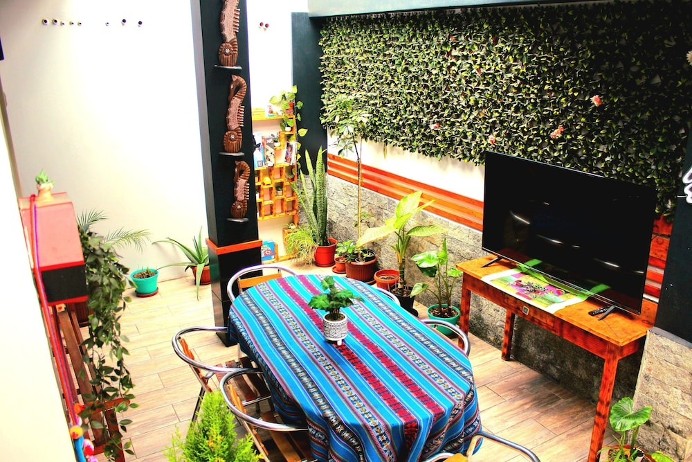 Raymi House Hostel