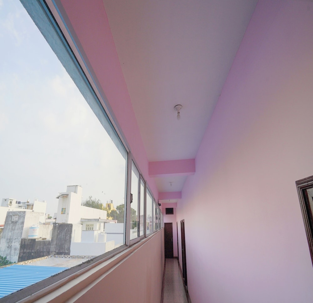 Maruthi Residency