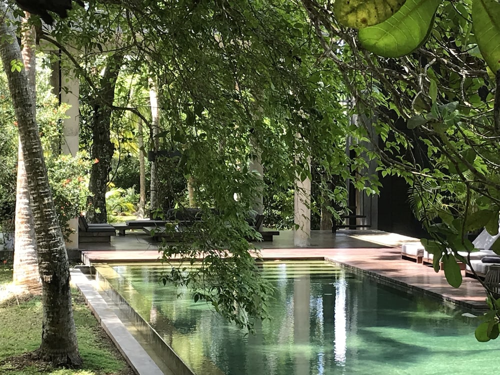 KAJU GREEN eco lodges
