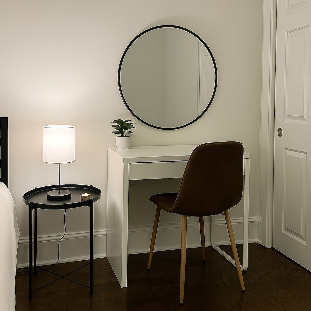 Furnished 3BR - Blackstone 1 - Image 4