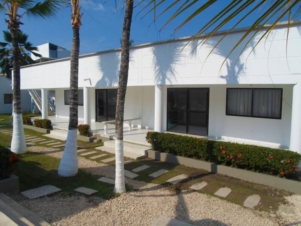 Cabañas Frente a la Playa 010