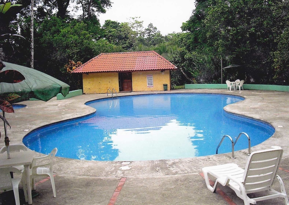 El Pizote Lodge