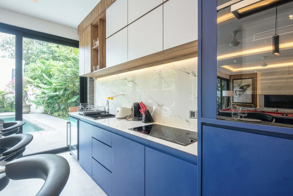 Chic 3BR Villa Modern Comfort in Central Seminya