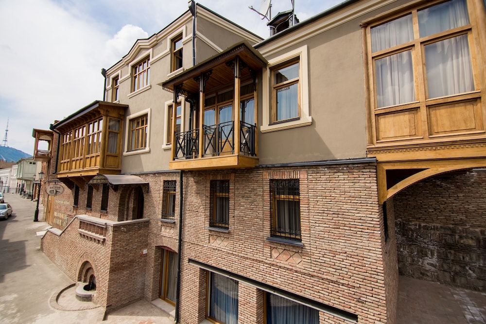 Metekhi's Galavani Hotel - Hostel