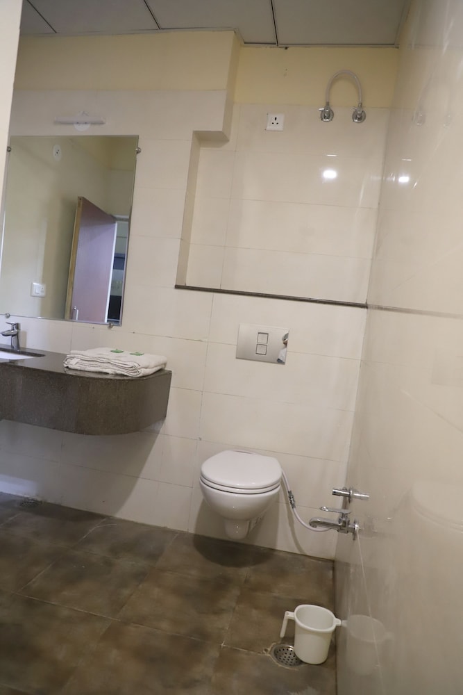Exotika Express Resort