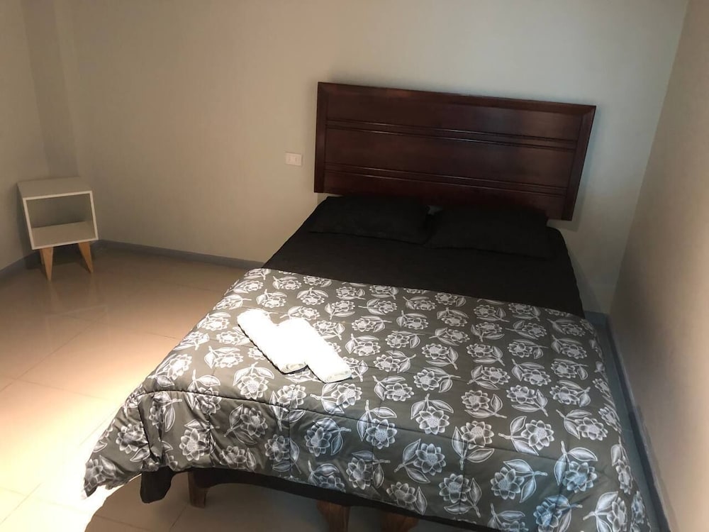 hostal low cost