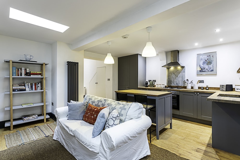 Stylish Battersea Home