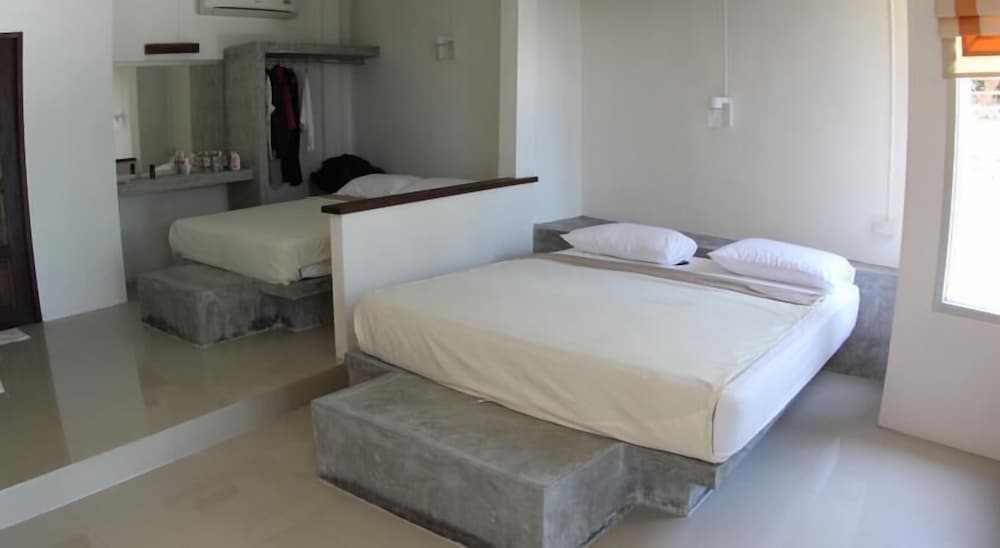 Moon Beach Resort