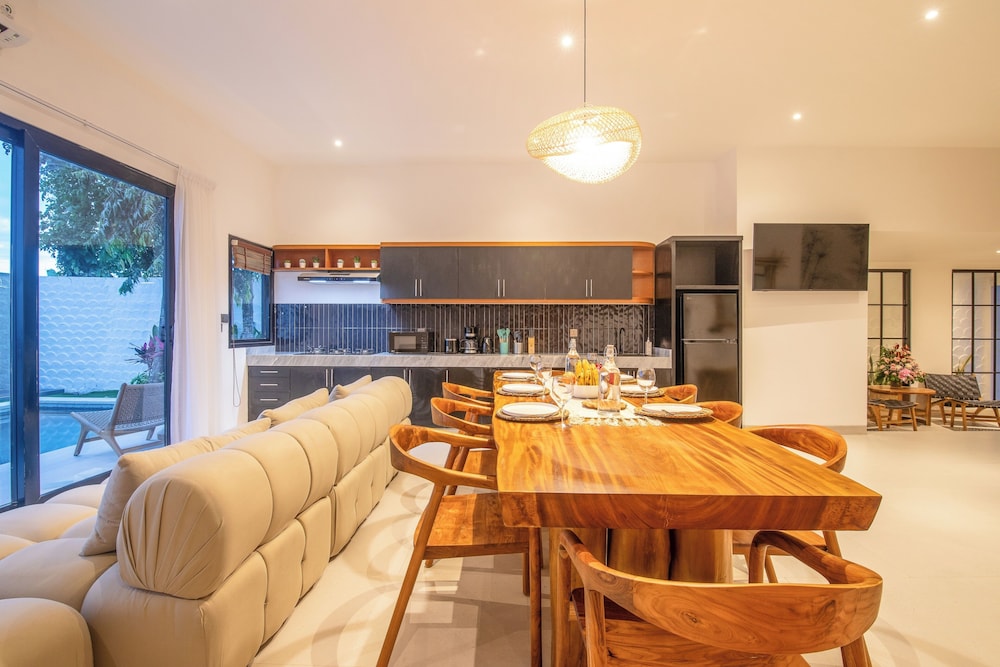 Harvest - New 4BR Villa Amazing View Semin