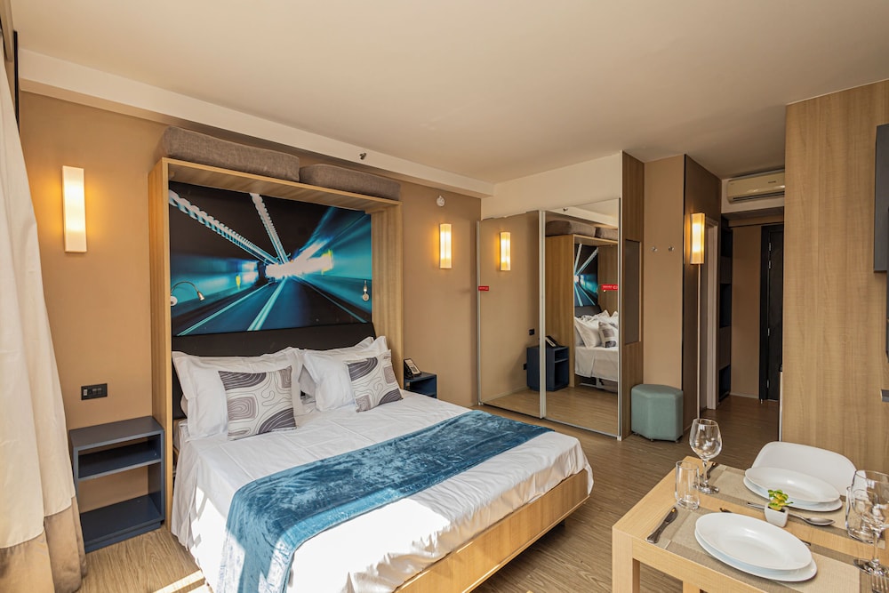 APS - Alpha Stay by Anora Spaces II