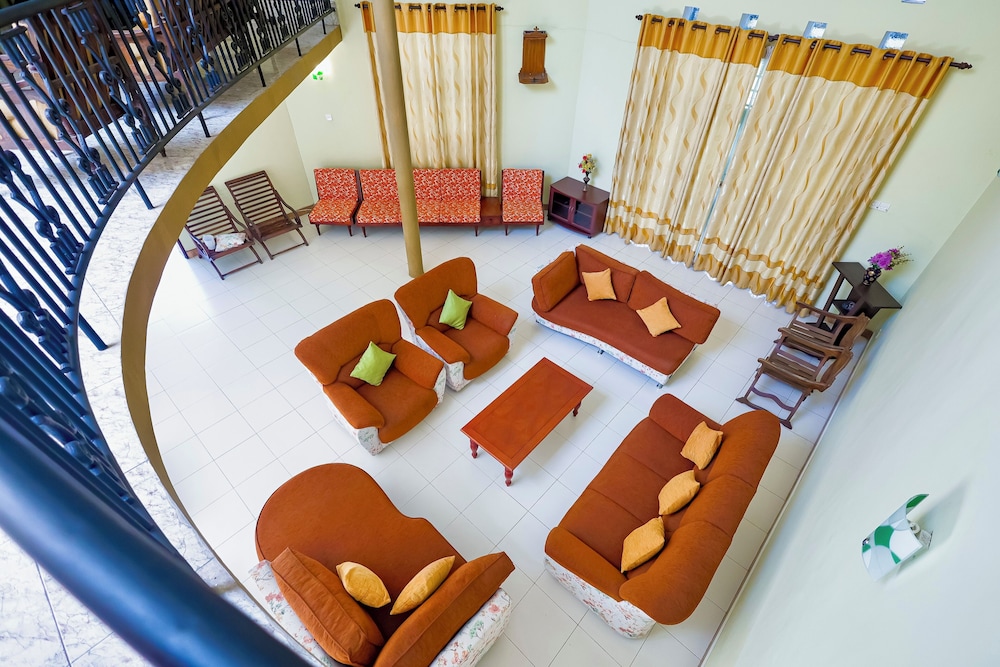 Limeshine Airport Transit Residence