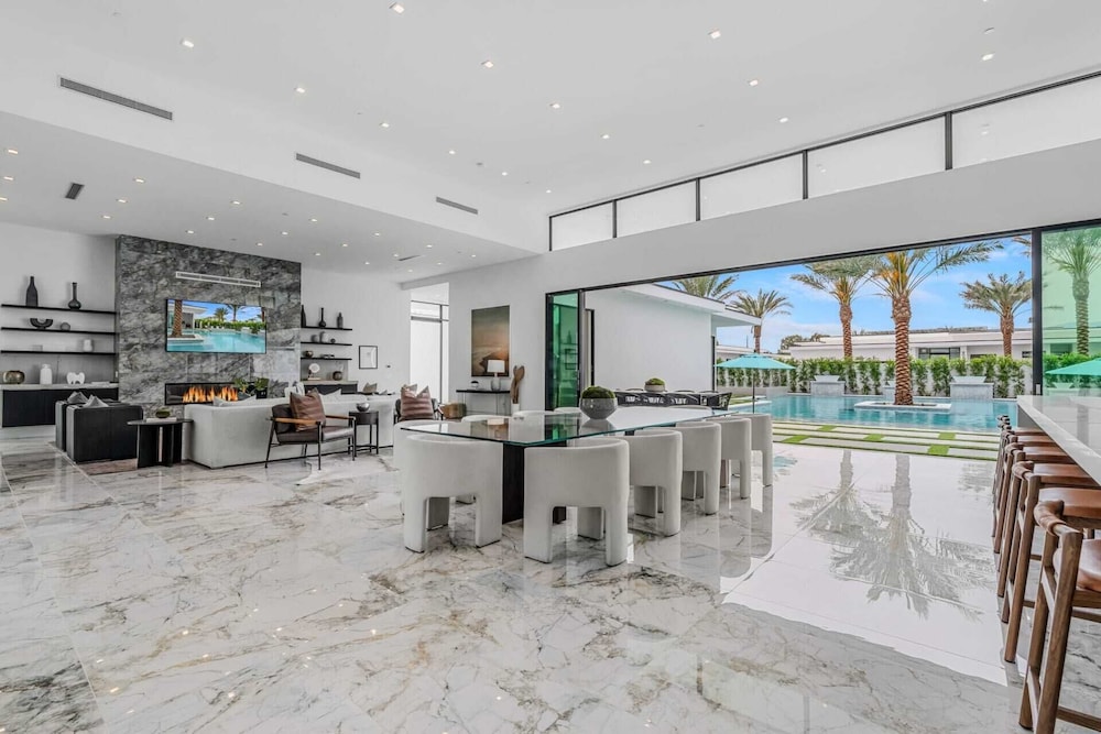 Villa Sleeps 17 w/ Pool, Firepit, Putting Green Bravo Villa 3 by Avantstay