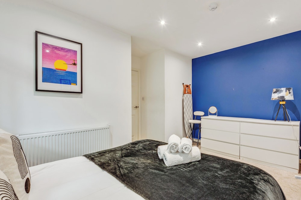 Central Liverpool Retreat