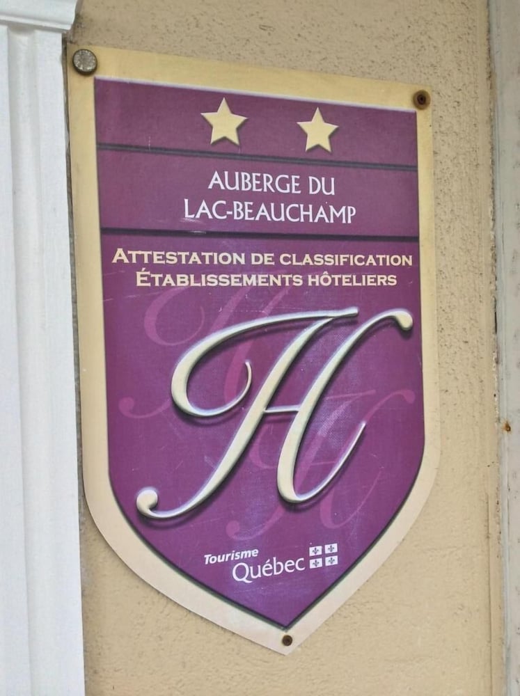 Auberge Du Lac Beauchamp