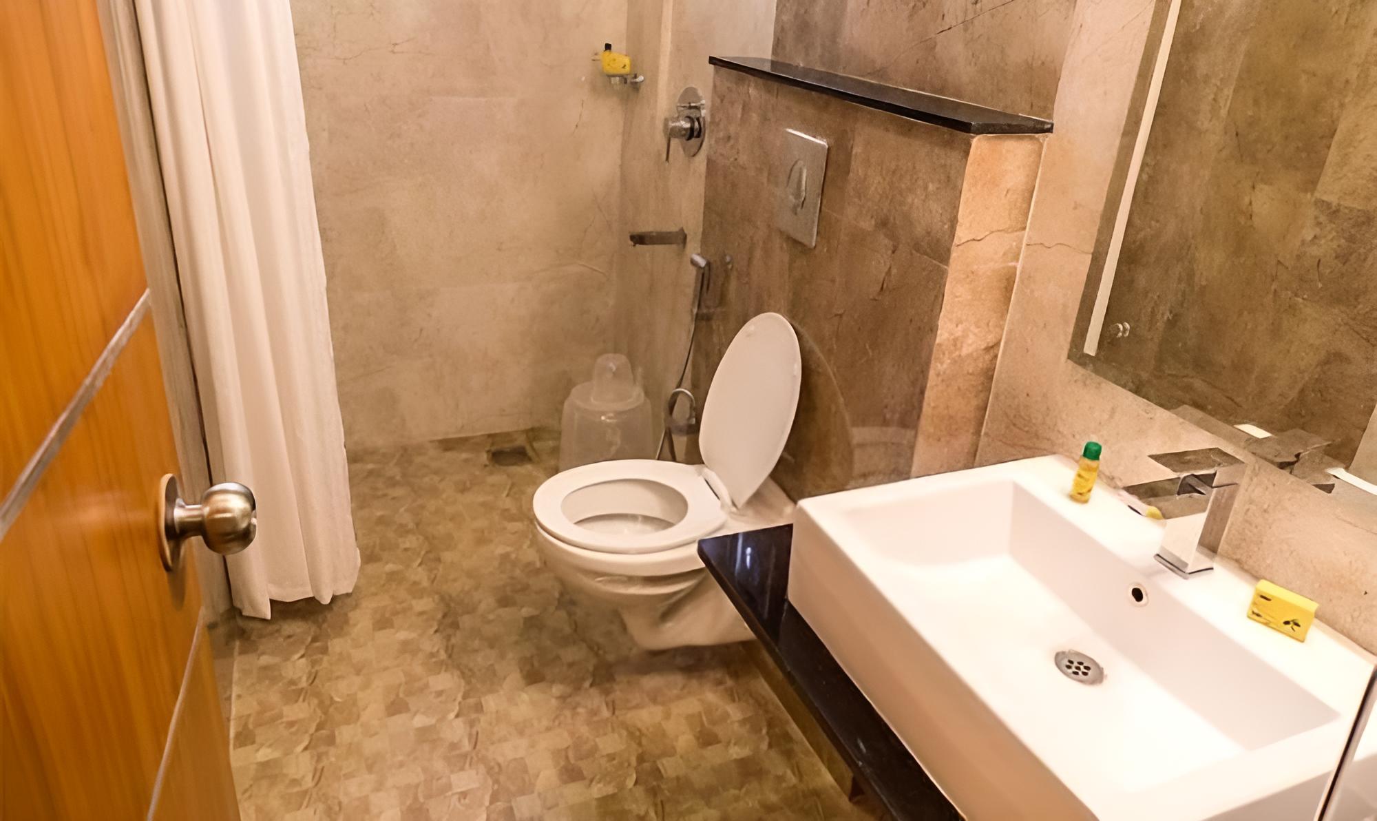 Sandesh Kingston by Agira Hotels