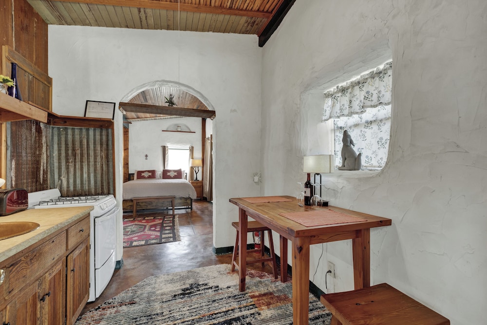 Sonora Casita Hot-tub Four Minutes to Marktplatz!