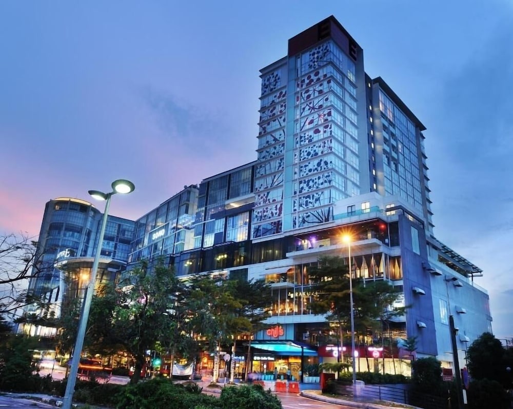 Empire Suite Subang by MyKey