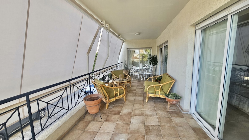 24 NIC - Stay Charm Classic Apartment