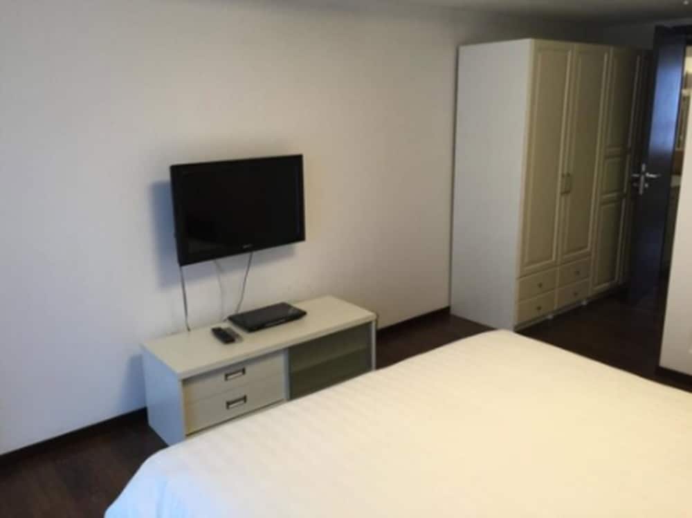 Kinghouse Service Apartment Shanghai