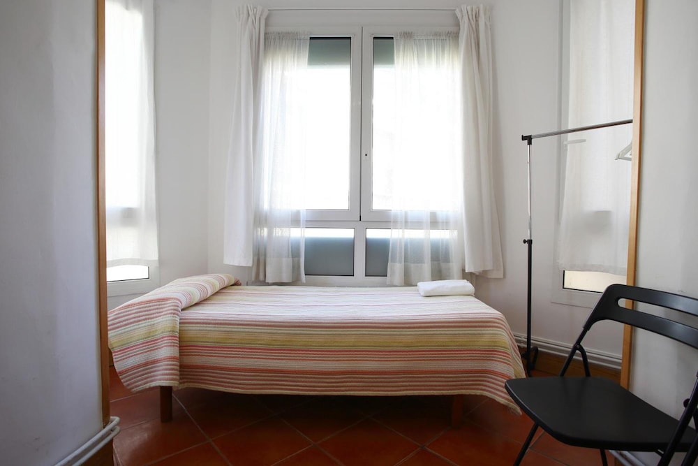 San Sebastian Vacations - Pension San Juan - Property Image 30