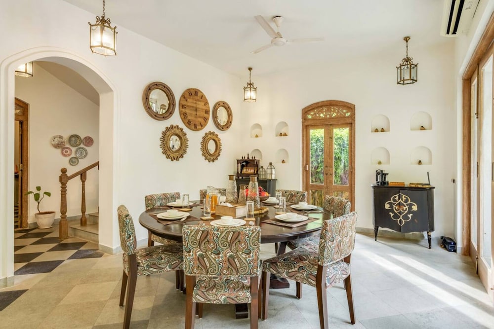 4bhk Villa in Siolim Pool Lush Forest View
