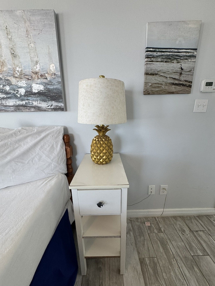 Beachgate Condo Suites And Hotel 217 1 Bedroom Condo
