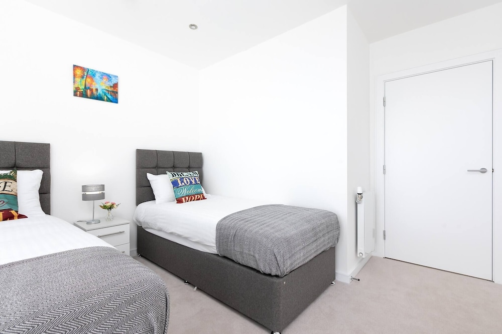 Skyvillion - Olympic Flat-excel o2 Arena Westfield