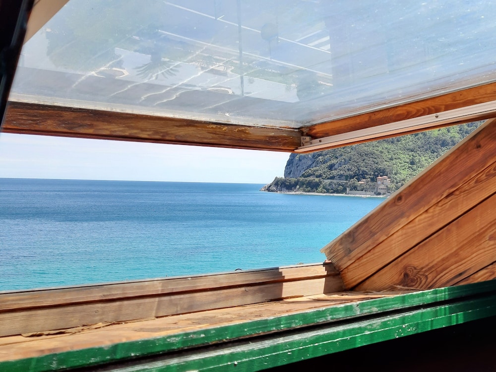 Sea Attic view 2