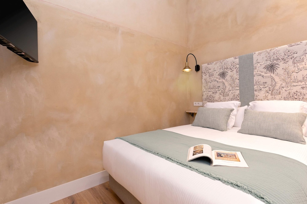 Exclusive Apartment Near Cathedral Rodrigo Caro IV