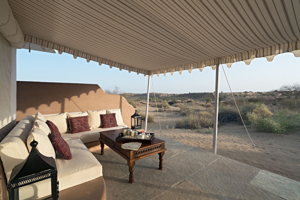 MANVĀR Kumat Thar Serenity Camp view 4