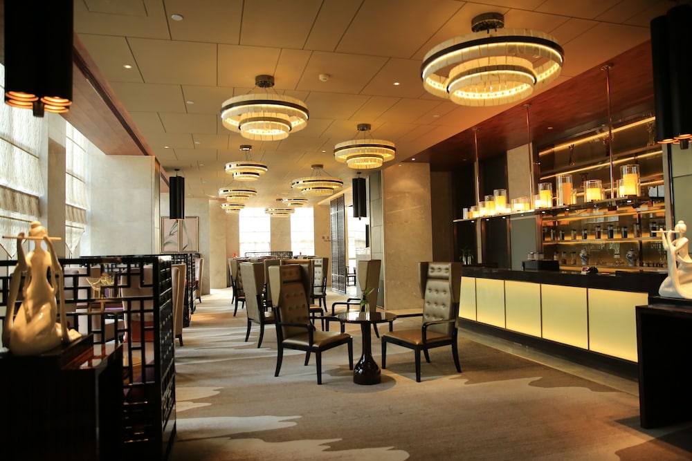 Ramada Yiyang Taojiang