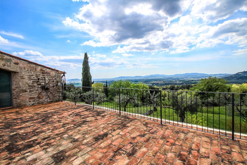Casale Vezzoli con Piscina